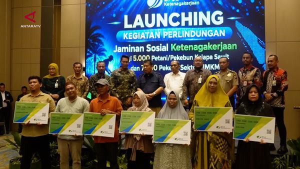 12 ribu pekerja informal Babel terima jaminan sosial ketenagakerjaan