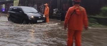 6-rt-dan-4-jalan-di-jakarta-terendam-banjir-imbas-hujan-deras-pagi-ini-1768190565.jpg