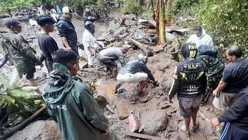 691-kk-mengungsi-akibat-banjir-bandang-di-sitaro-sulut-17-tewas-1767904251.jpg