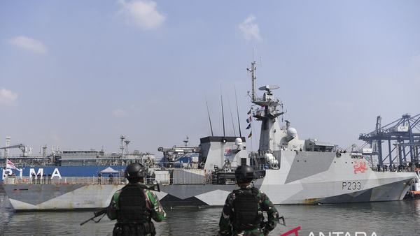 AL Inggris akan miliki 6 kapal perang hibrida berkapabilitas UAV