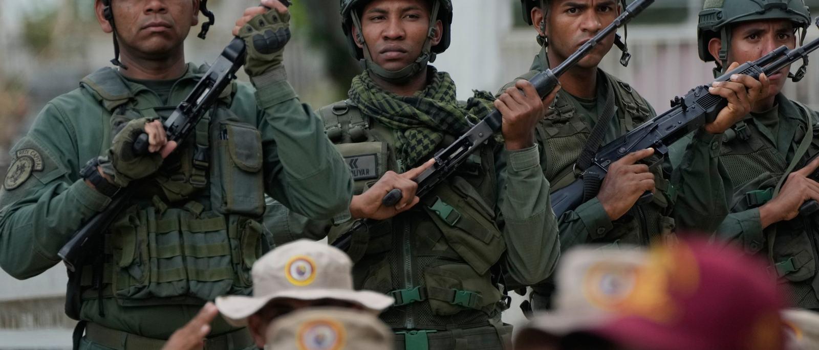 analysis-why-venezuelas-military-holds-the-key-to-countrys-future-scrape-1768032213.jpg