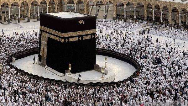 Arab Saudi undang 1.000 jamaah umrah dari seluruh negara, termasuk RI
