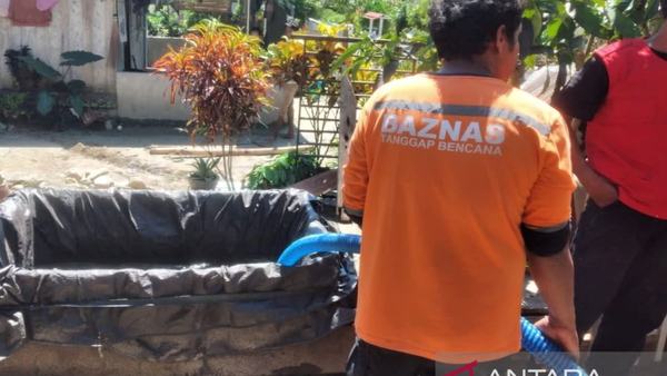 Baznas kirim 10 ribu liter air bersih bagi penyintas gempa di Sulteng