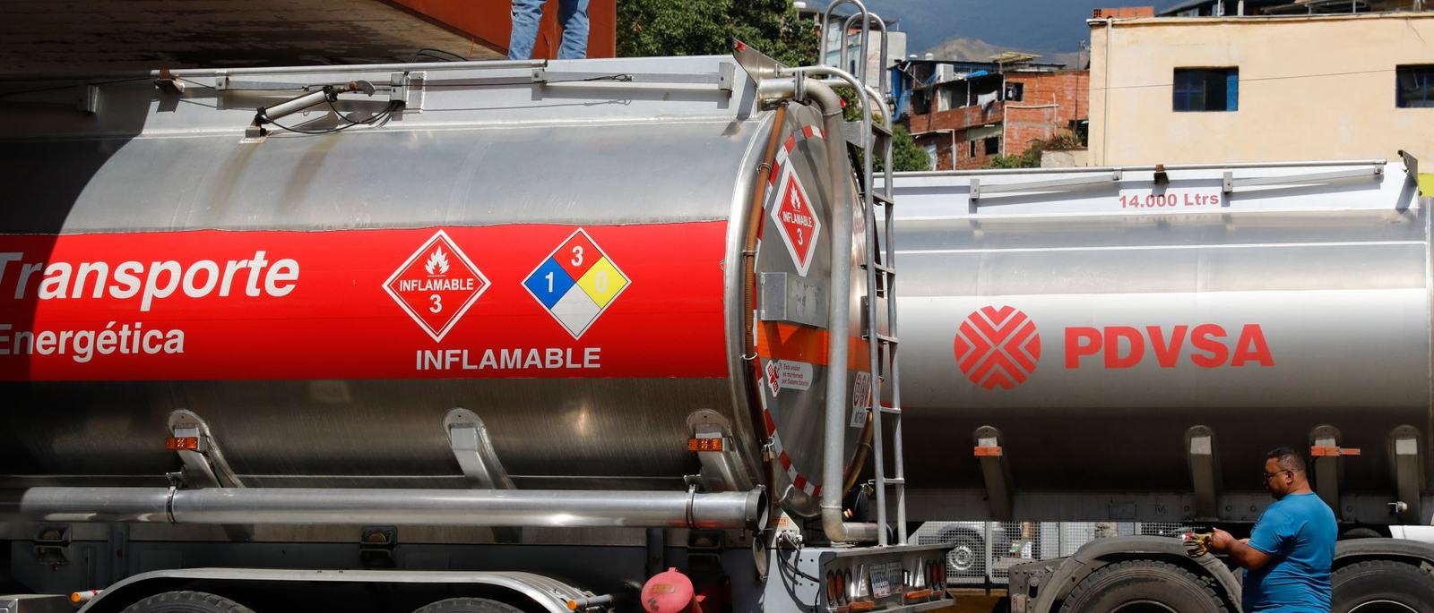 big-and-small-oil-companies-summoned-to-meet-trump-on-venezuelan-oil-scrape-1767988880.jpg