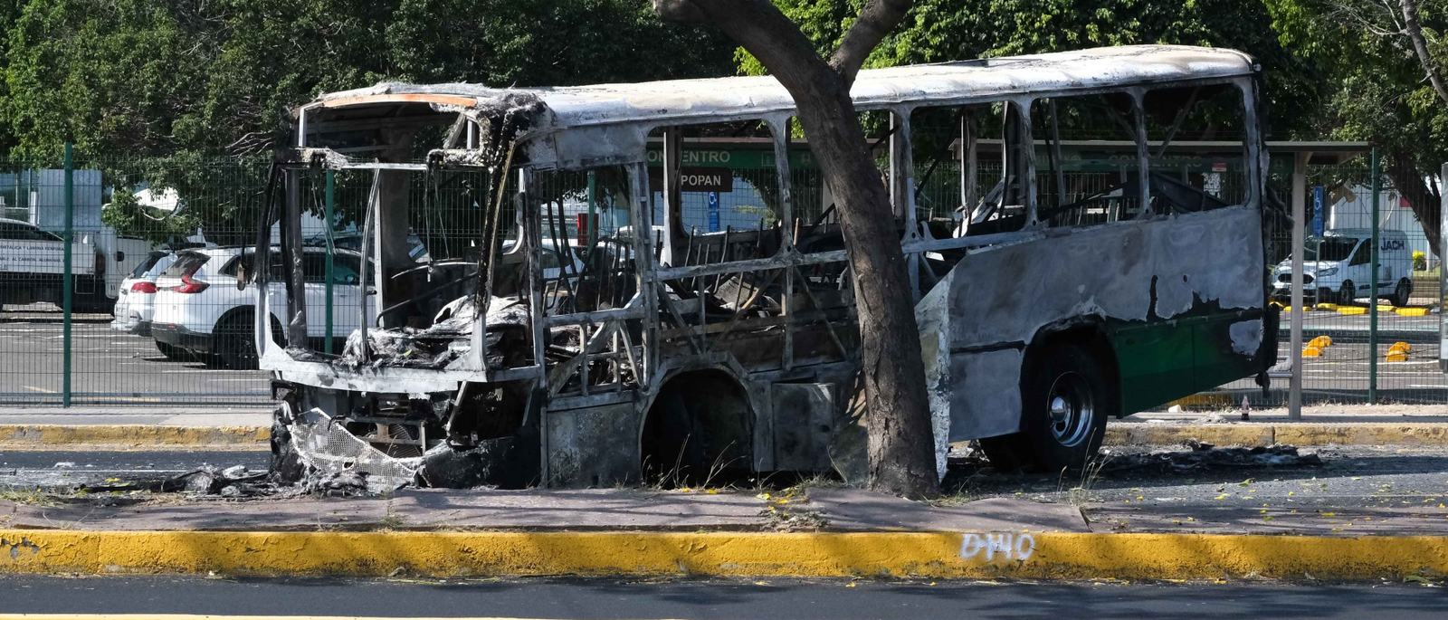 cartel-attacks-kill-more-than-two-dozen-people-in-mexico-1771867046.jpg