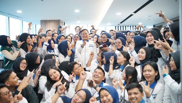di-balik-layanan-pnm-ada-kisah-insan-yang-tumbuh-bersama-nasabah-1768321689.jpg