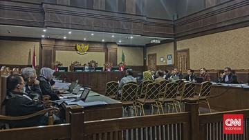 eks-anak-buah-ngaku-dicopot-nadiem-karena-tak-patuh-soal-chromebook-1768305873.jpg
