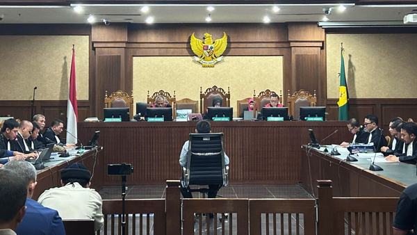 Eks Ketua Ombudsman memohon maaf atas kesalahan yang diperbuat