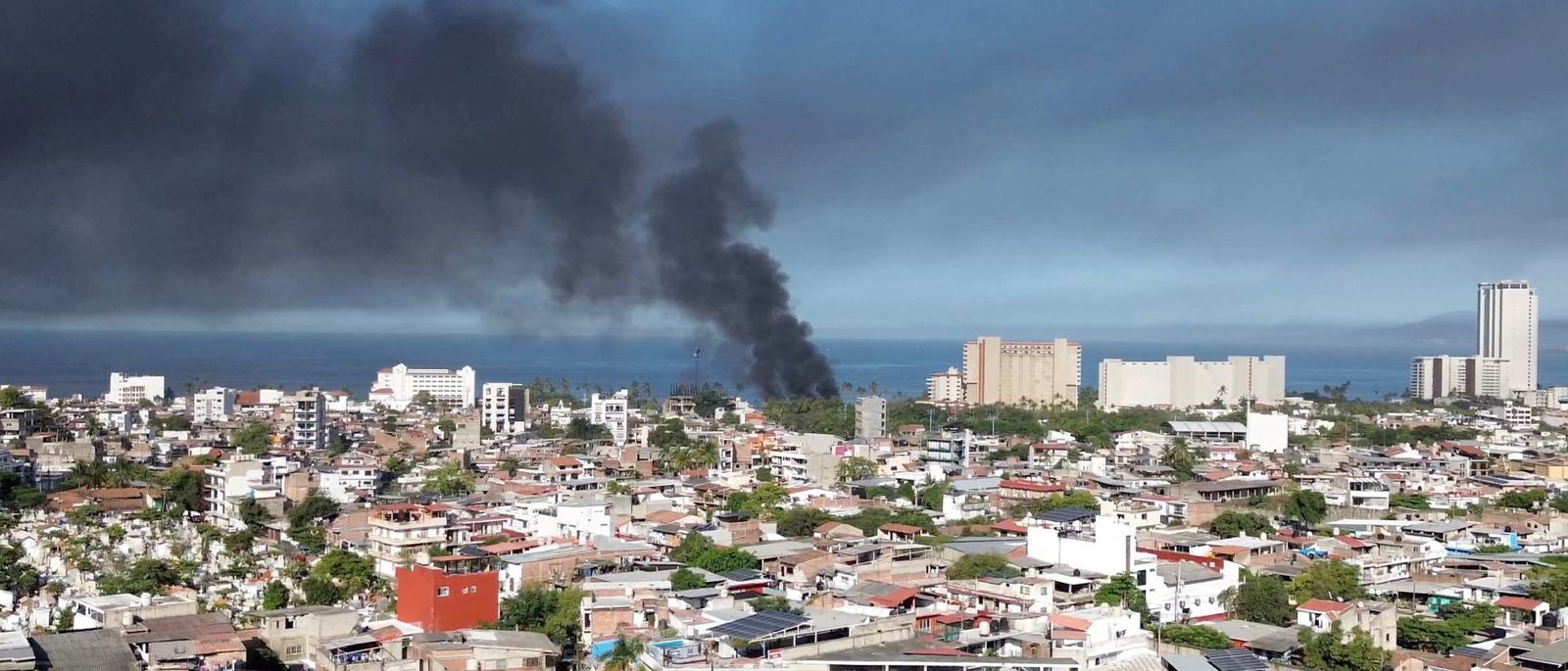 el-mencho-killing-sparks-overwhelming-fear-as-violence-erupts-in-mexico-1771863784.jpg