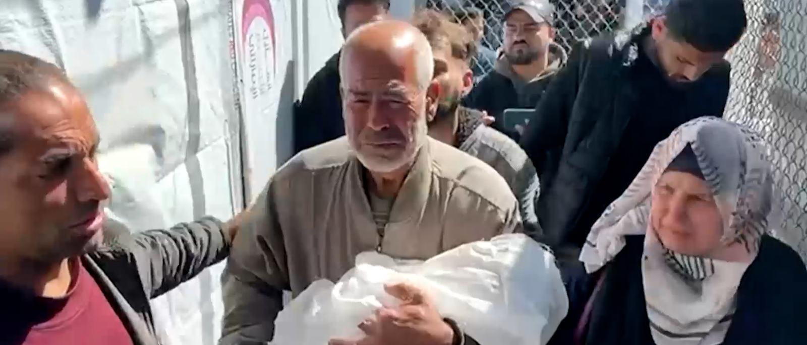gaza-child-dies-after-israel-blocks-medical-evacuation-1771863758.jpg