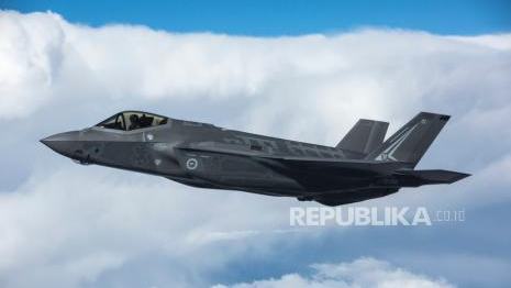 irgc-kembali-tembak-jatuh-dua-jet-tempur-canggih-as-salah-satunya-f-35-1775235636.jpg
