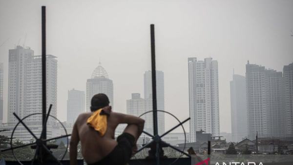 Jumat pagi, kualitas udara Jakarta terburuk kedua di dunia