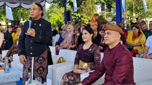 Keluarga: sekolah pertama yang menentukan masa depan bangsa