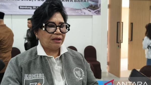 Komisi VII DPR tekankan transparansi produk AMDK skema maklon
