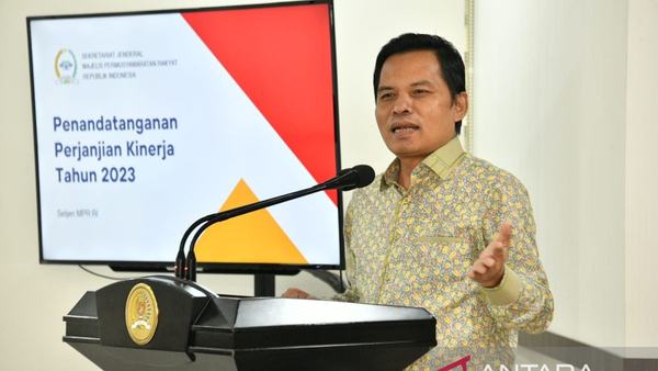 KPK periksa mantan Sekjen MPR Ma'ruf Cahyono sebagai tersangka