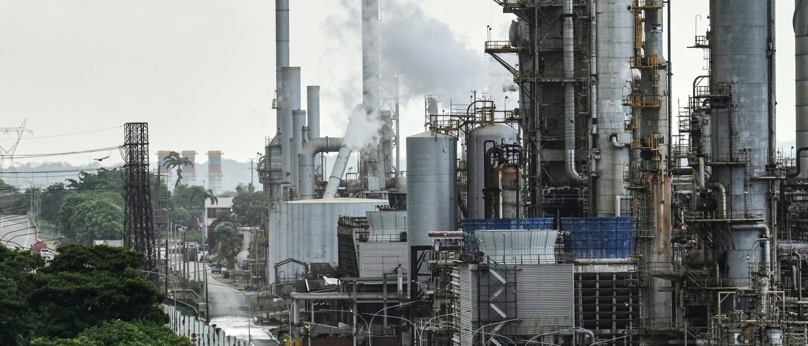 live-us-to-dictate-decisions-to-venezuela-control-oil-sales-indefinitely-scrape-1767861302.jpg