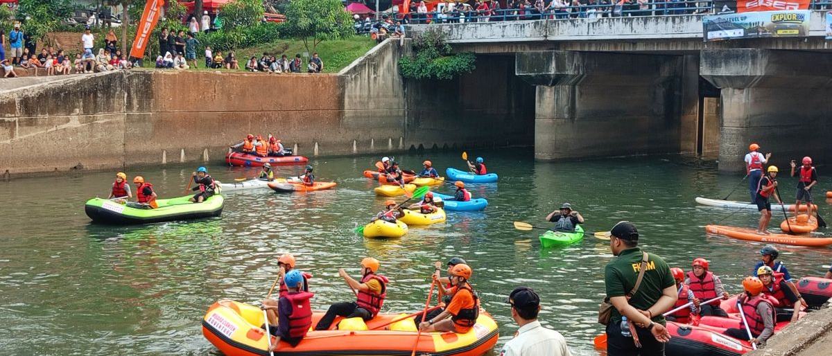 Lomba dayung meriahkan HUT Jakarta dan promosikan BKT Jaktim