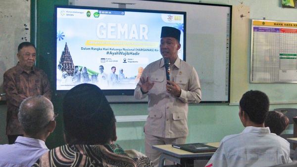 Mendukbangga dorong ayah luangkan waktu berinteraksi dengan anak