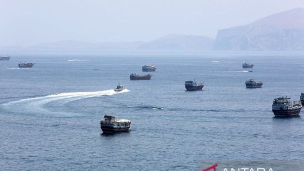 Menlu AS sebut negara-Negara Teluk tolak biaya tarif atas Selat Hormuz