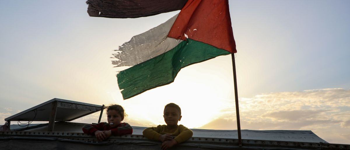 PBB sebut bom api Israel paksa warga mengungsi di Gaza