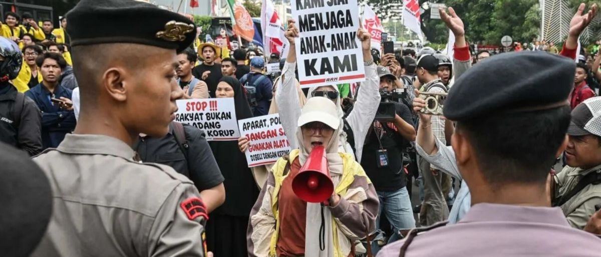 Pengamat sebut demonstrasi bayaran dapat rusak demokrasi