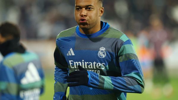 real-madrid-striker-mbappe-could-face-barcelona-in-spanish-super-cup-final-1768058005.jpg