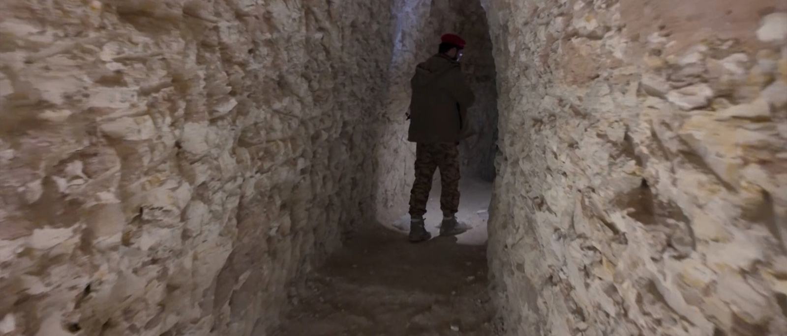 reporter-goes-inside-aleppo-tunnels-dug-by-sdf-fighters-1768388411.jpg