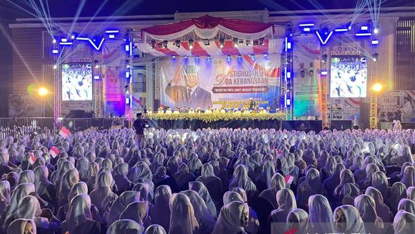 Ribuan umat Muslim di Malang doakan Prabowo dikuatkan pimpin bangsa