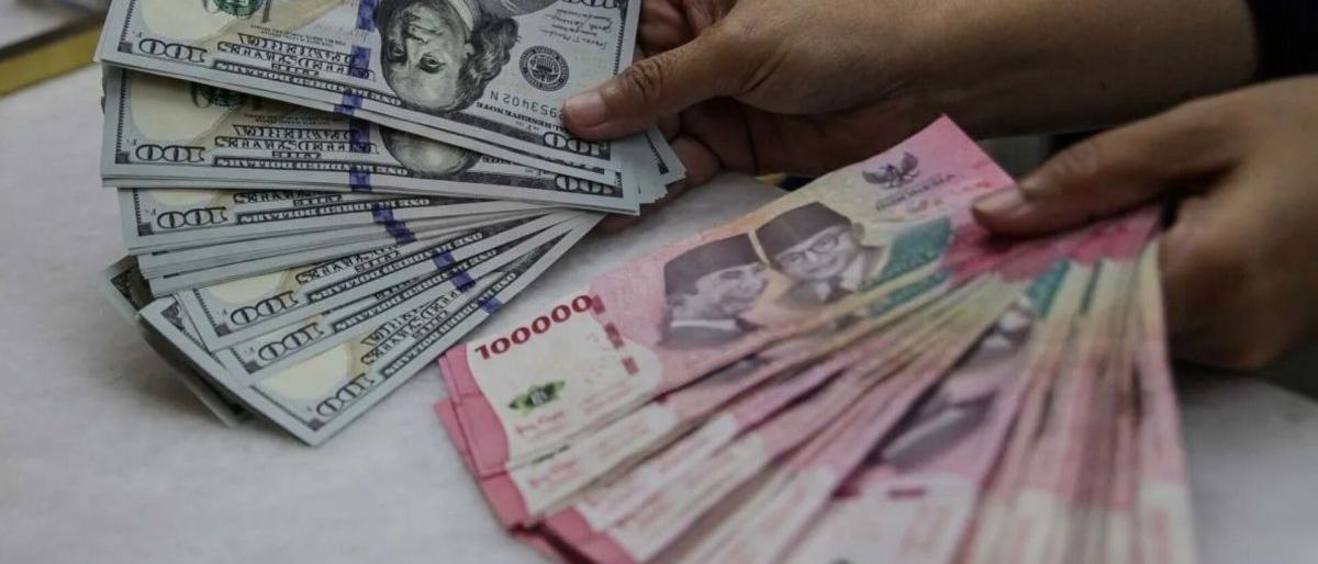 Rupiah pada Jumat pagi melemah jadi Rp17.988 per dolar AS