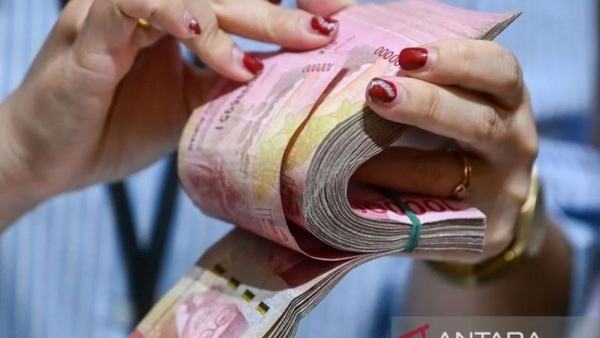 Rupiah pada Senin pagi menguat jadi Rp17.859 per dolar AS