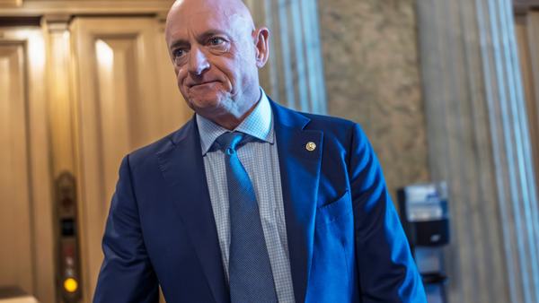 senator-mark-kelly-sues-us-defense-department-for-punitive-retribution-1768277185.jpg