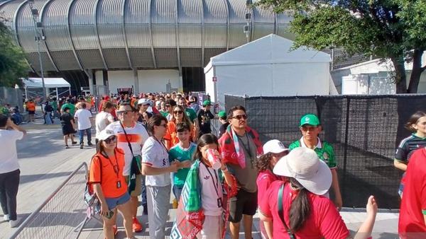 Suporter Belanda dan Maroko banjiri Stadion Monterrey