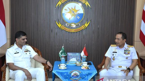 TNI AL perkuat kerja sama pertahanan dengan Angkatan Laut Pakistan