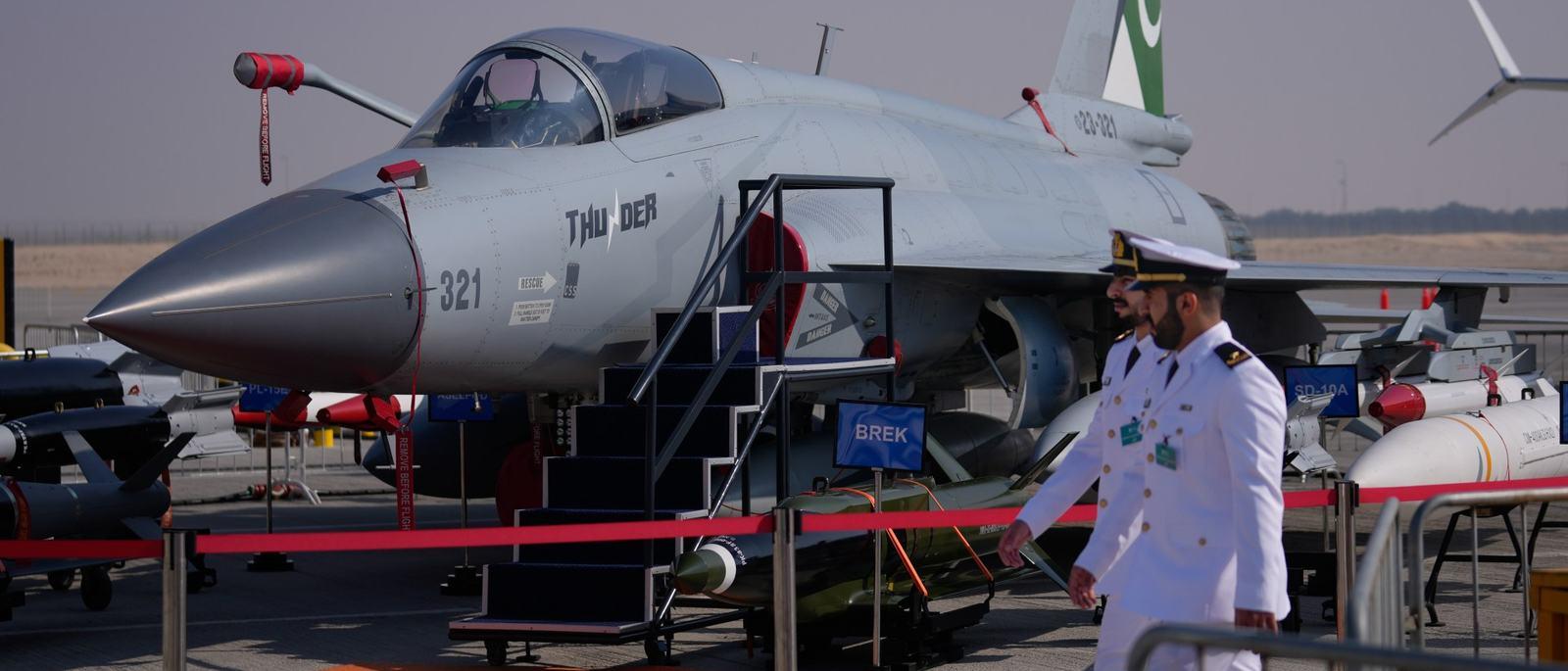 why-is-pakistan-selling-its-jf-17-fighter-jets-to-bangladesh-and-others-scrape-1767962094.jpg